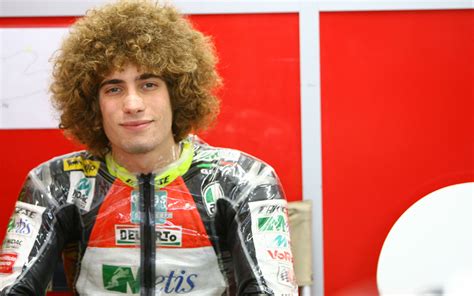 Sexy Girls Marco Simoncelli Dies After Crash In Sepang