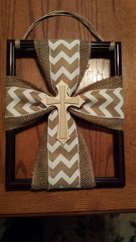 How To Make Burlap Cross On Picture Frame Burlap Cross On