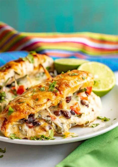 Chicken breast recipes are some of the most searched on the internet. Cheesy Mexican stuffed chicken breasts | Recipe (With ...