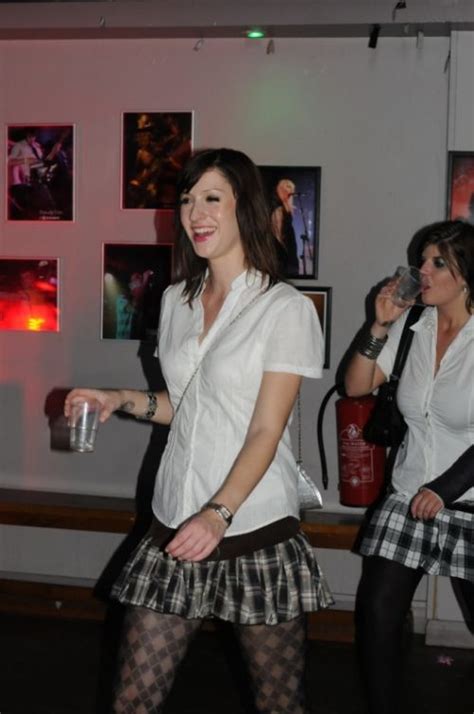 Sexy Girls From School Disco 100 Pics