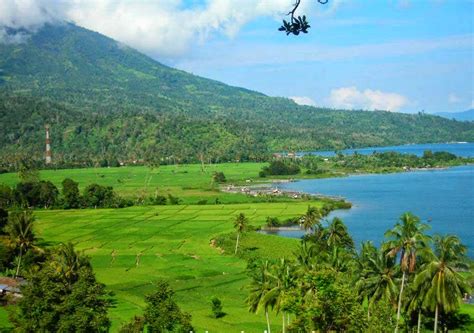 Pemandangan Pegunungan Di Indonesia Riset