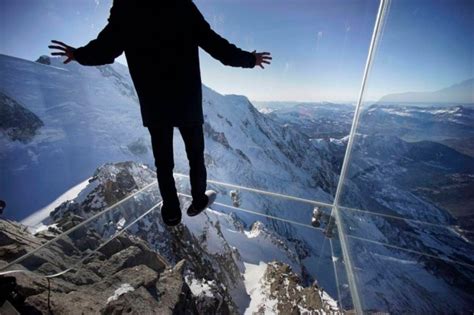 The Chamonix Skywalk Would You Be Brave Enough To Do This Metro News