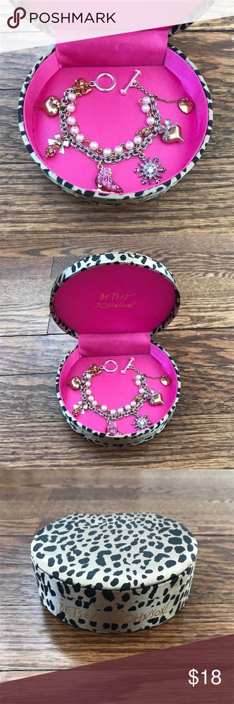 Betsey Johnson Winter Charm Bracelet With Case Betsey Johnson Betsey