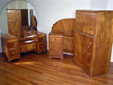This is a unique find! 5: Waterfall Bedroom Set 1930-40 L.A.Period Furniture C ...