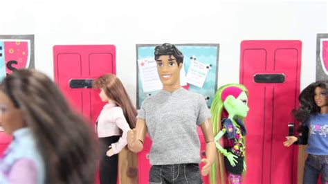 Behold the smart doll that you can dress, style, etc. My Froggy Stuff Harlem Shake - YouTube