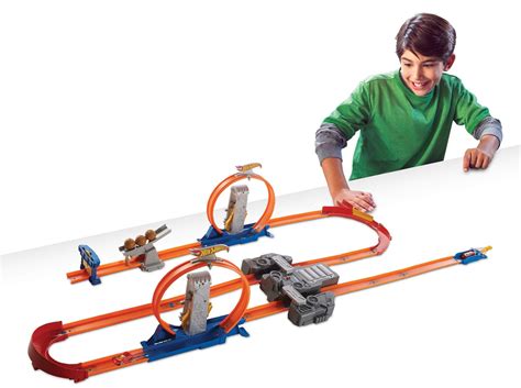 Kids Hot Wheels Racing Cars Race Track Set 2 Motorized Booster For