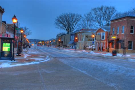 11 Small Towns In Rural Iowa That Are Downright Delightful