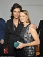 Jodie Foster cosies up to wife of two years Alexandra Hedison as she ...