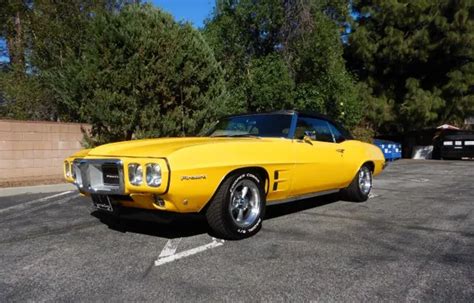 1969 Pontiac Firebird Classiccom