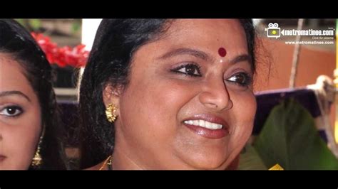 Methil devika (1976 doğumlu) hintli bir dans araştırma akademisyeni, palakkad. Saritha Against Mukesh And His Second Marriage with Methil Devika - YouTube