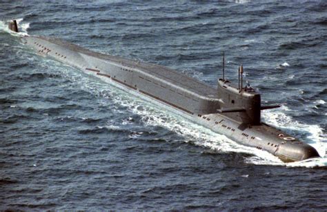 Os Submarinos Na Guerra Fria 1945 1991 Poder Naval