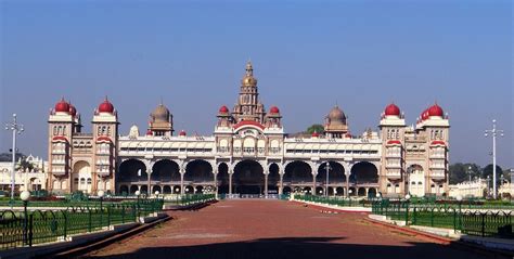 Everything You Need To Know To Visit The Mysore Palace