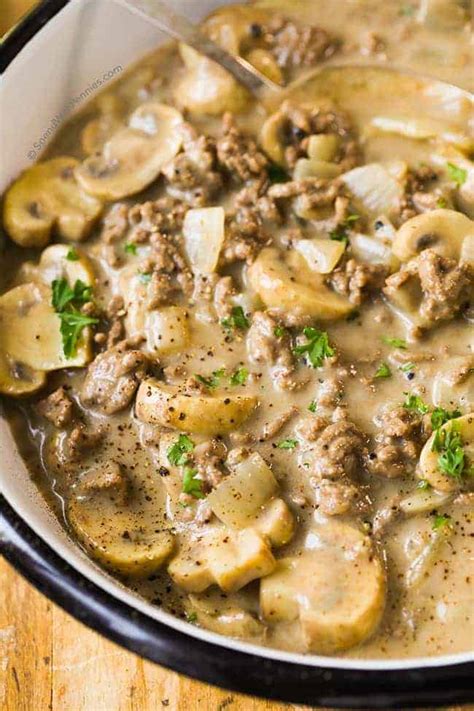 Made with the best beef according to the wikipedia, beef stroganoff first appeared in russian cookbooks in the mid 1800s, presumably named for a prominent member of the. Ground Beef Stroganoff (Hamburger) - Spend With Pennies