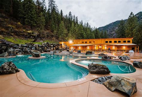 Quinns Hot Springs A High End Soak In Montana Paradise Traxplorio