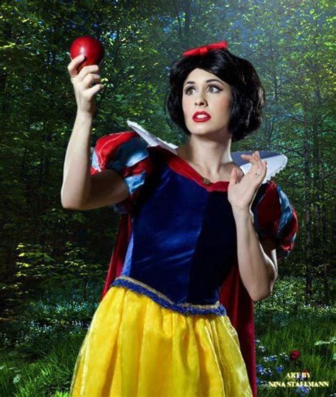 Traci Hines As Snow White Princess Photo Shoot Disney Cosplay Snow