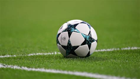 What Is The Official Champions League Ball For 2018 19 And How Much Does