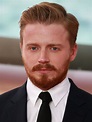 Jack Lowden - AdoroCinema