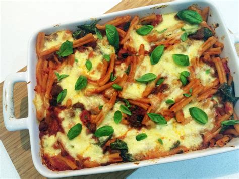 This pasta bake takes its flavor cues from the lasagna soup i posted last year. 30 Minute Cheesy Sausage Pasta Bake Recipe - Mum's Lounge