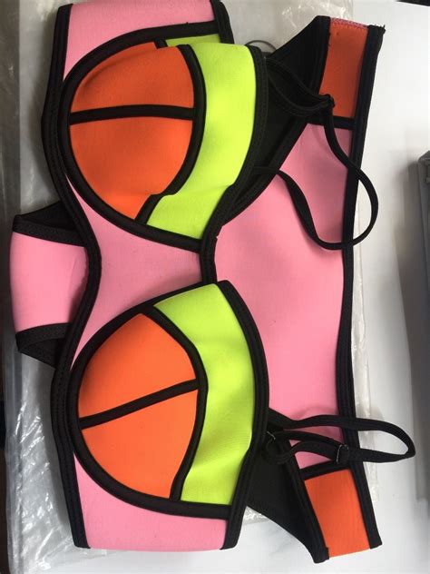 Bikini Neopreno Triangle Neon Colores Sexy Liquidacion Playa 449 00 En Mercado Libre