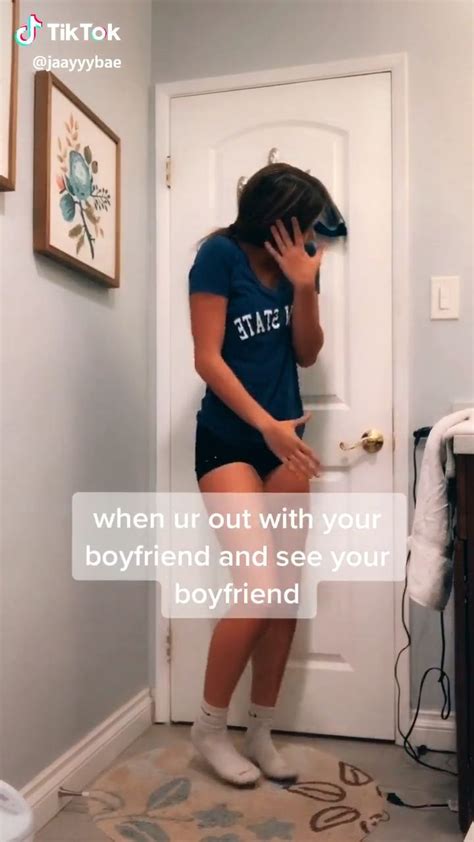 Pin By Janay Lynn On Funny Video Your Boyfriend Mirror Selfie
