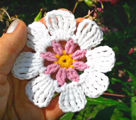 Crochet Easy Flower Video Tutorial Crochet Ideas