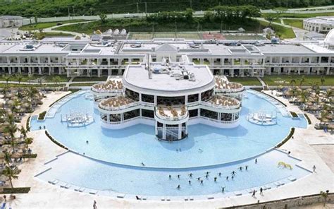 Grand Palladium Jamaica Resort And Spa Latravel Group