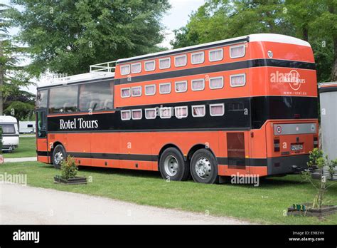 Rotel Tours Bus Fotografías E Imágenes De Alta Resolución Alamy