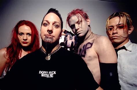 Listen To Reformed Coal Chamber Iou Nothing Modern Fix