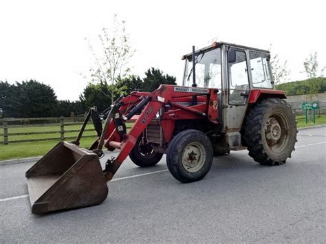 Massey Ferguson 240 2wd Cw Mf 875 Front Loader And Bucket Gm