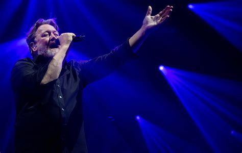 Elbows Guy Garvey On Playing The Queens Jubilee Concert And Energetic New Material