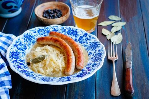 15 Dishes Of Bavarian Food To Try In Germany By Travelearth Medium