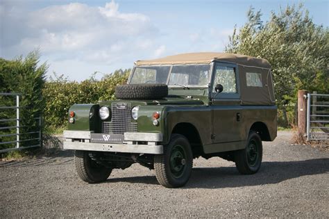 Top 112 Images Land Rover Series 2 Vs 2a In Thptnganamst Edu Vn
