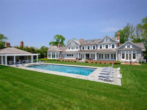 The Best Hamptons Summer Rentals At Every Price Point Hamptons Summer