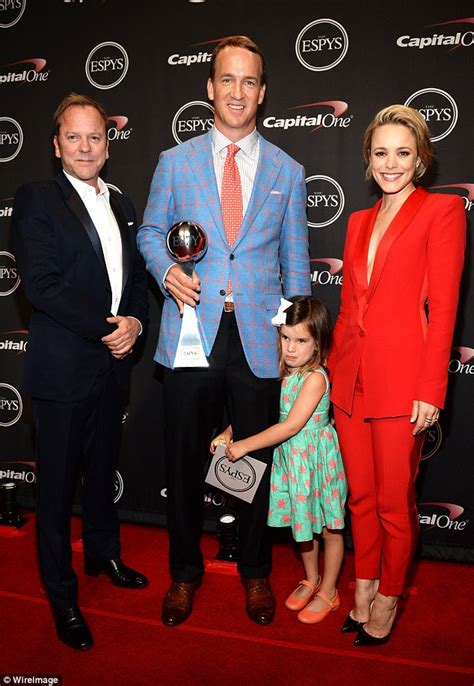 Peyton Mannings Daughter Mosley Clings To His Leg At The 2015 Espys