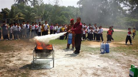 Kampung pulau rusa, 21200 kuala terengganu, terengganu, malaizija adrese. SK TANJUNG GELAM: PROGRAM SEKOLAH SELAMAT SKTG 2014