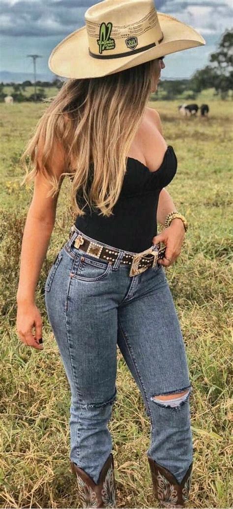 Pin On Gunslinger Cowgirls