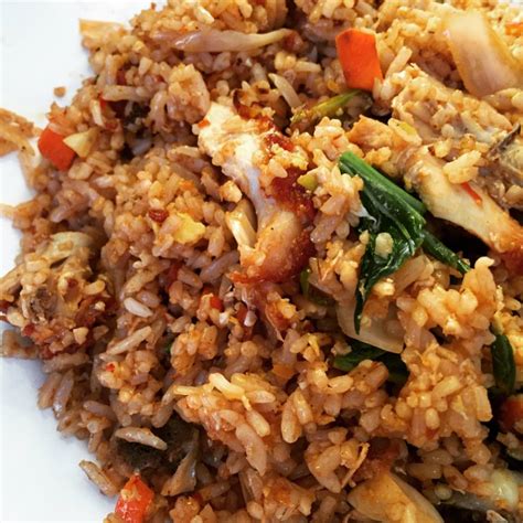 Discover the various secrets of the most delicious sambal ayam penyet recipe with a variety of simple variations to special ones for your beloved family. Koleksi 6 Resepi Nasi Goreng Ayam Simple Dan Sedap
