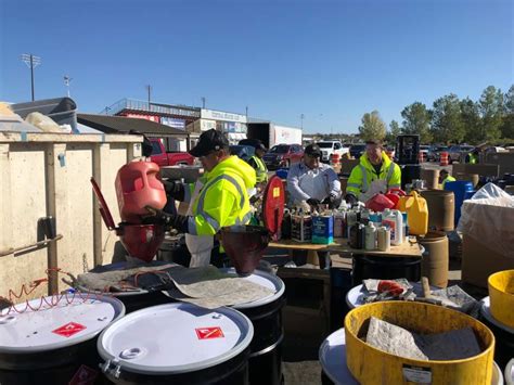 Record Numbers Turned Out For City S Household Hazardous Waste Disposal