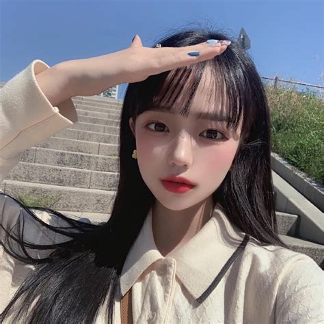 이미지 사람 1명 근접 촬영 실외 Asian Beauty Ulzzang Hair Ulzzang Korean Girl