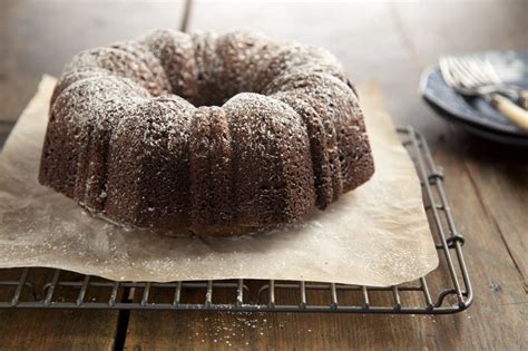 So you know it's rich and fattening. Paula Deen's Chocolate Sour Cream Pound Cake in a New ...