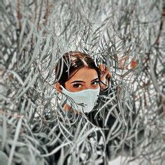 The viral two pretty best friends meme video has raked in 43 million views and taken on a life of its own. Charli D'Amelio | Girl celebrities, Aesthetic pictures ...