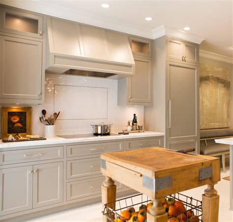 Benjamin Moore Gray Cabinets