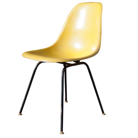 221 results for fiberglass chair. Herman Miller Eames Fiberglass Chair | Chairish