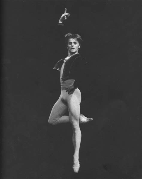 Mikhail Baryshnikov Mikhail Baryshnikov Male Ballet Dancers Dancer
