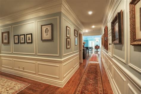 Handmade finish of the white corner of the wall inside the. Crown Molding Design Ideas and Tips - Artmakehome