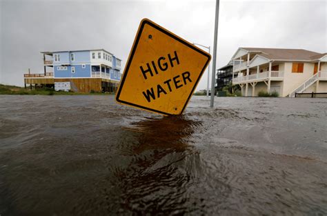 2 dead 20 missing in north carolina county flooded by tropical storm fred pbs newshour