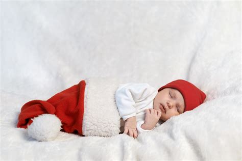 790567 4k 5k Christmas Infants Winter Hat Sleep Rare Gallery Hd