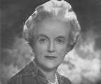 Clementine Churchill Biography – Facts, Childhood, Family, Achievements
