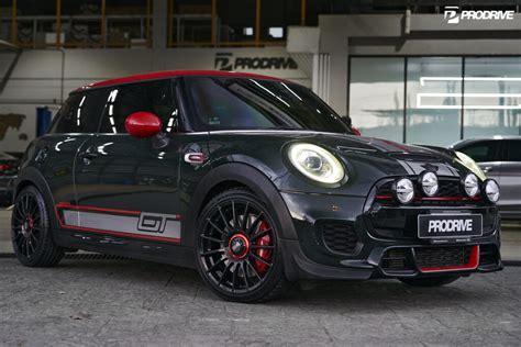 Mini F56 Jcw ล้อ Oz Superturismoลาย Evoluzione 18 Prodrive Thailand