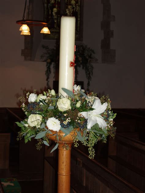 Pasque Candle Decorated For A Winter Wedding Church Flowers Candle